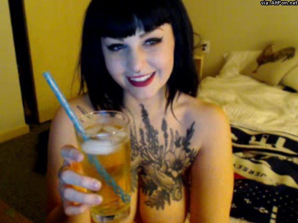 Hot Saturday Night Cam Date with KimLucille