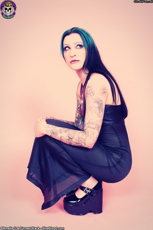GothicSluts: Halloween Jen Vixen Tattoo Gothic