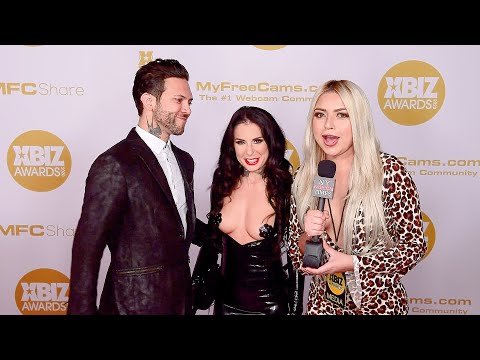 Joanna Angel and The Small Hands interviewed on the 2020 Xbiz Awards red carpet