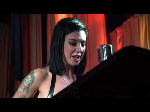 Joanna Angel introducing 2018 AltPorn Awards