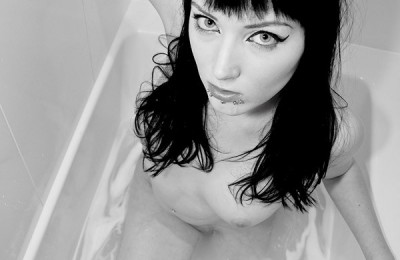Gothic Sluts: Sexy milk bath with Sierra