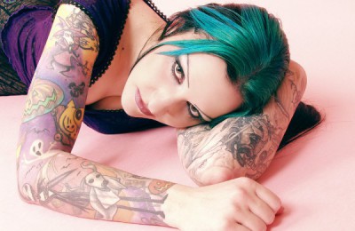 GothicSluts: Tattooed Goth Babe Jen Vixen