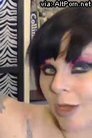 Kitty Fox is Back on Cam