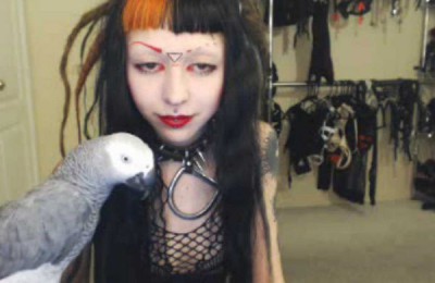 Kota Morgue: Polly Want a 420 Girl/Girl Video