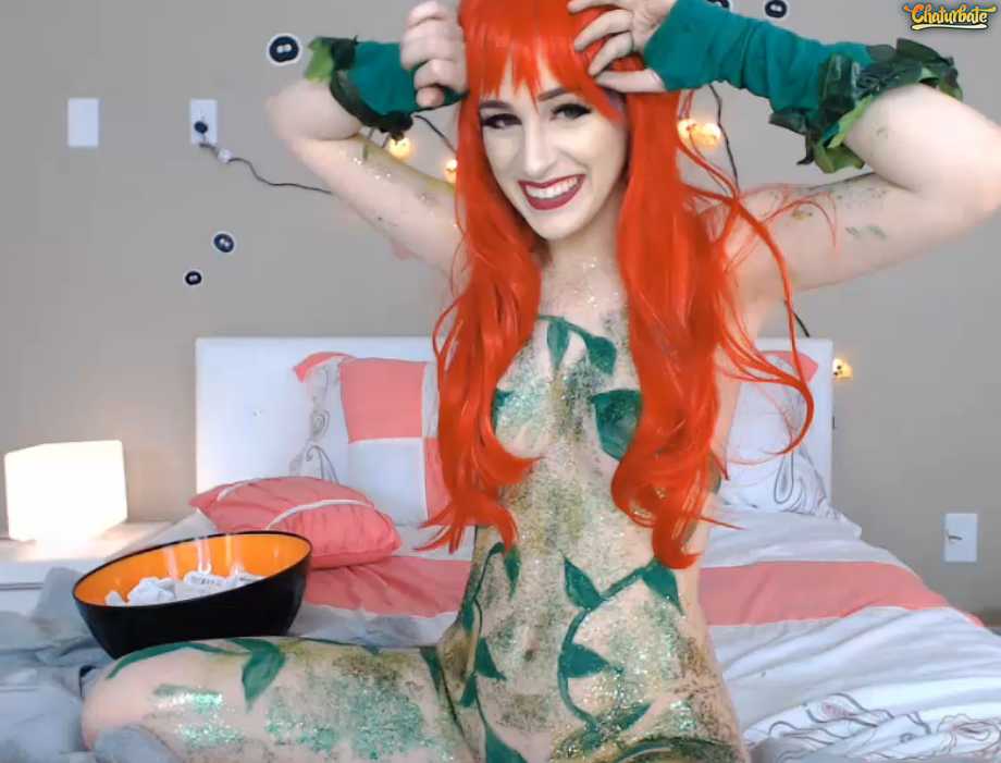 Poison Ivy Kati3kat Wants a Hot Shower