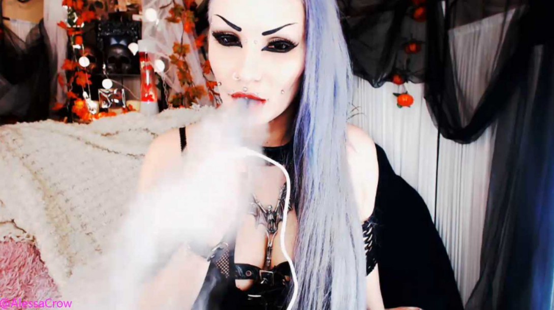 Lavender Goth Alessa Crow Still Smoking Hot