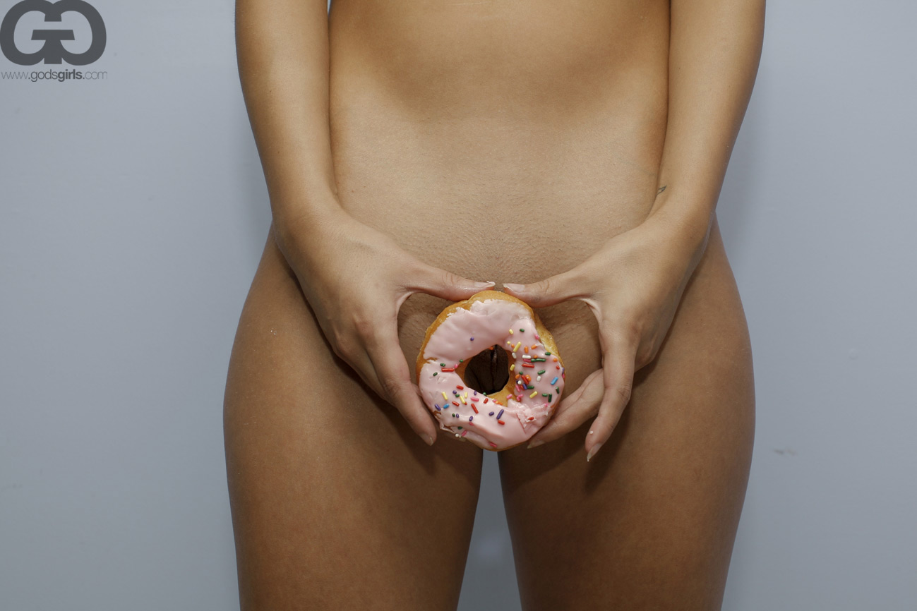 GodsGirls: Gina Makes You Want Her Donuts