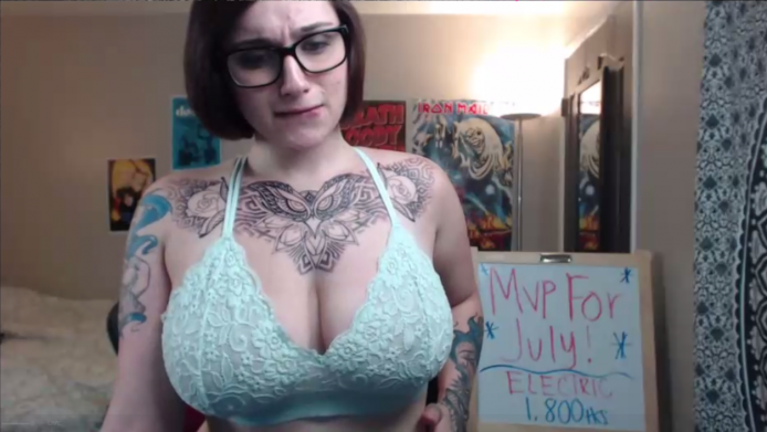 Ink_And_Kink Shows What She Can Do With Her Mouth
