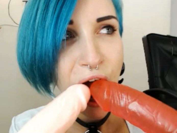 KeokiStar Sucks, Teases and Squeezes As She Pleases