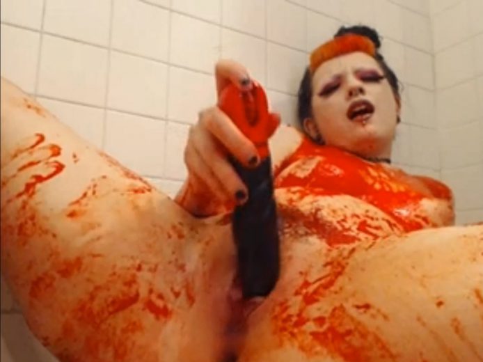 Poison_Girl Celebrates Her 21st Birthday With A Bloody Cumshow