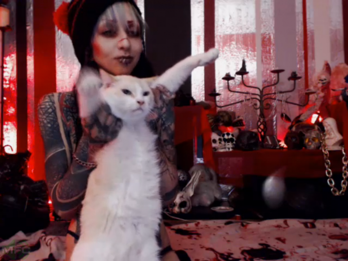 Kota_Morgue Shows Off Her Cute Pussy