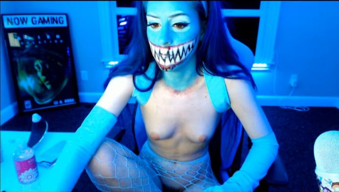 It's Game Night In October And Kati3Kat Is A Nude Shark