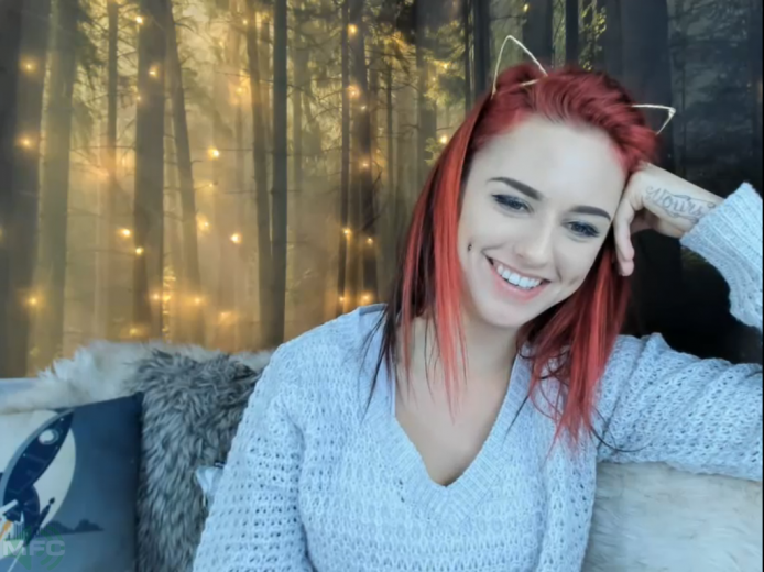 OctaviaMay Is A Cute Busty Redhead With The Perfect Smile