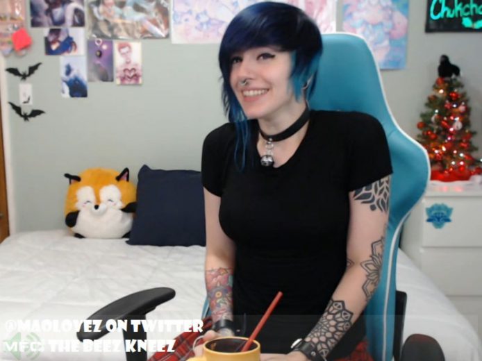 Miss_Mao Is The Gamer Girl Of Your Dreams