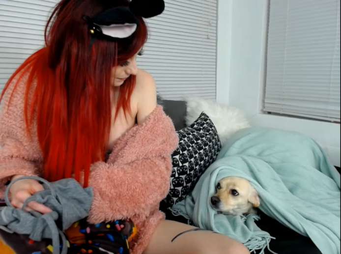 BabeAriel Shows You Her Adorable Pup Dahlia