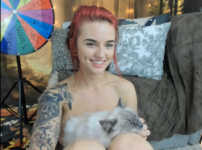 OctaviaMay Has An Outrageously Adorable Pussycat!