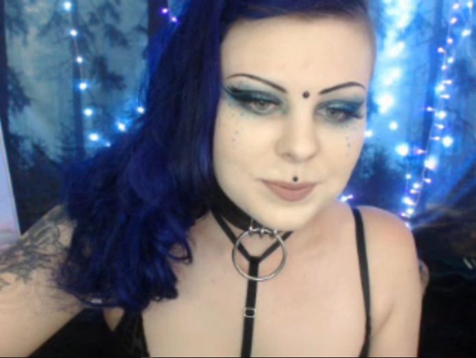 MorticaMorg Is A Goth Cutie With A Hot Booty