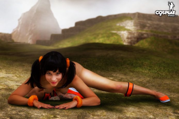 Cosplay Erotica: Zoey and the East