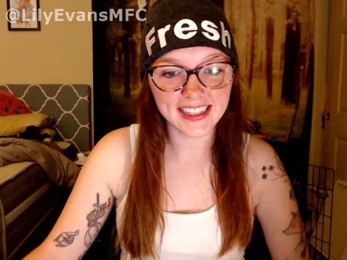 LilyEvans Is Your Sexy Sk8r Girl