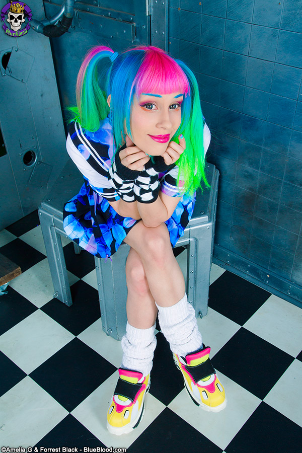 BlueBlood: Dorothy Perkins Is A Colorful Space Sailor