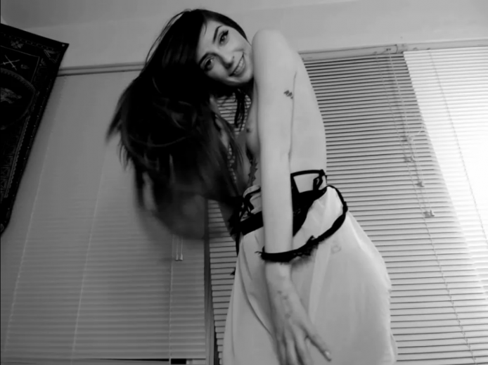 BabeAriel Does A Sexy, Compelling Show In Black And White