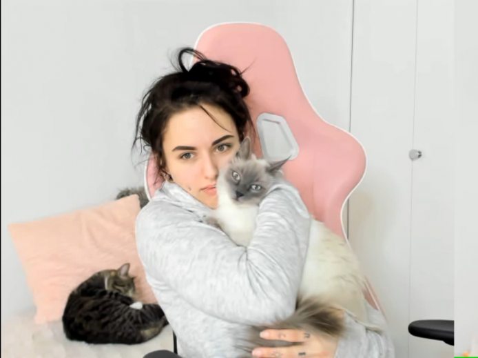 OctaviaMay Chills Out With Her Snuggly Kitties