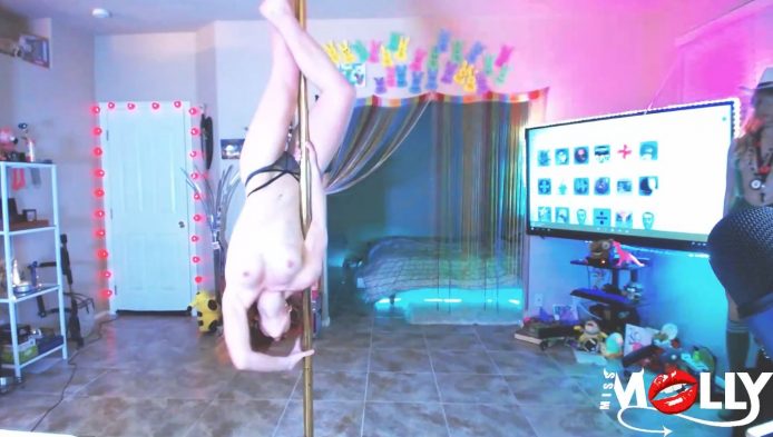 MissMolly Knows How To Really Work that Pole