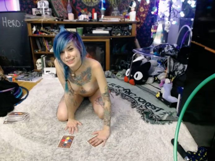 Topless Tarot With Denver_Max