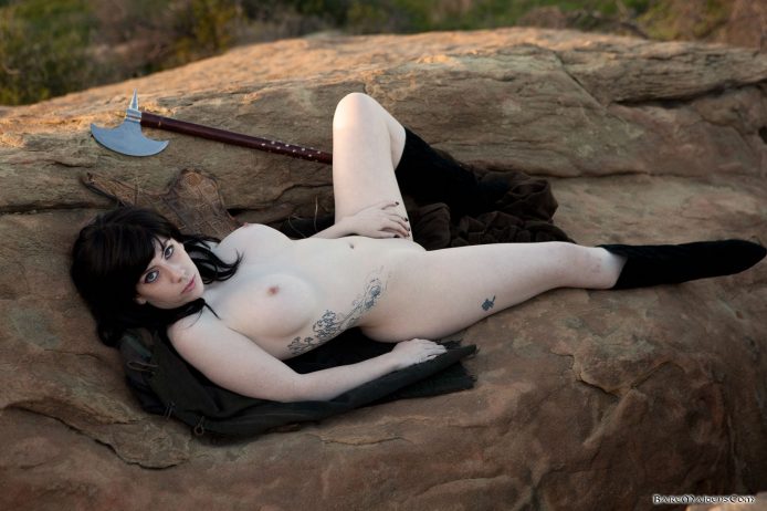 Bare Maidens: Vera Prepares For The Freaks To Come Out At Night