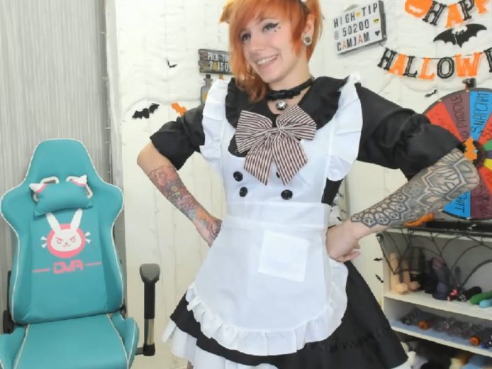 Miss_Mao Was Maid To Please