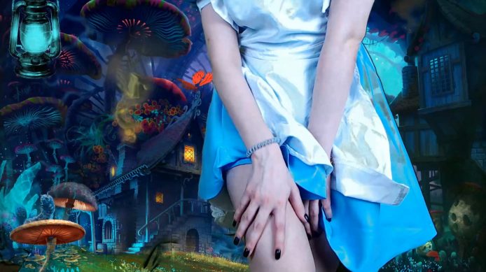SapphireAlice Invites You To Her Wonderland