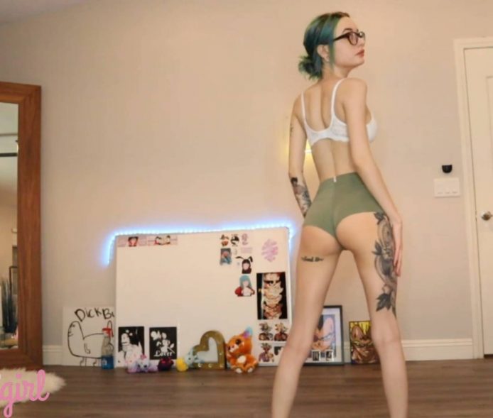 Babygirl Shows Off Her Sexy Moves