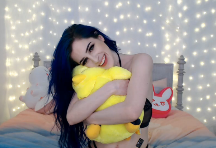 Kati3kat Is Giving Out Cute Cuddles