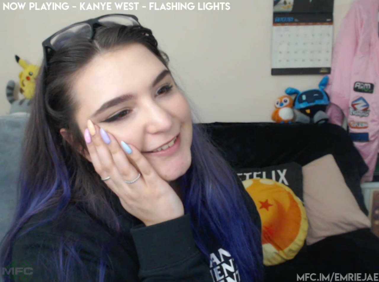 EmrieJae Flashes More Than Just A Smilee