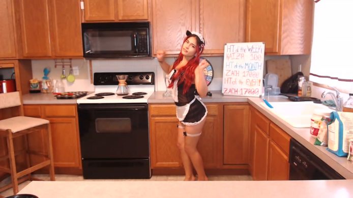 Lilravenfoxx Is Cooking Up Some Sexy Fun