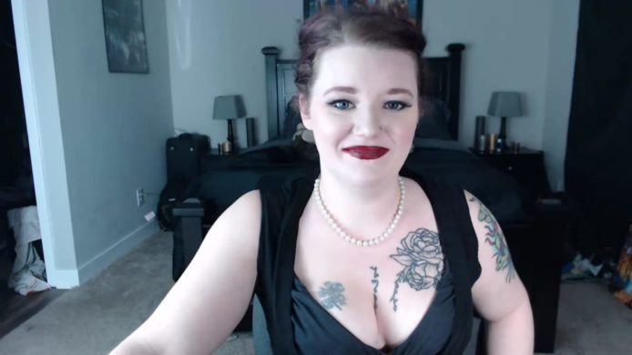 Mistress HellsxBelle Invites You To Her Show