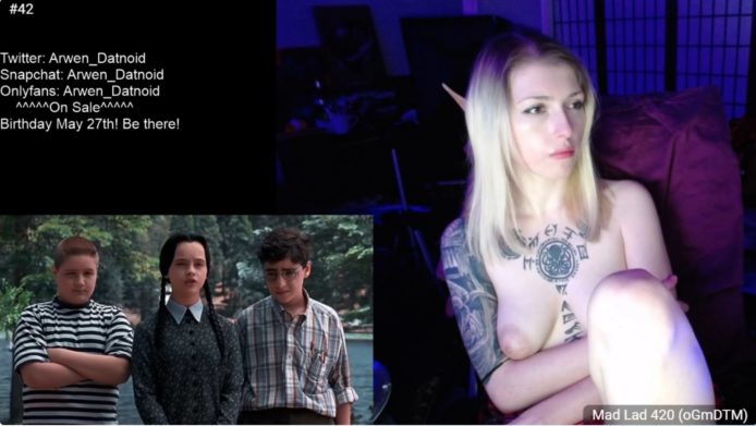 Arwen_Datnoid Has A Mysterious And Spooky Addams Family Night