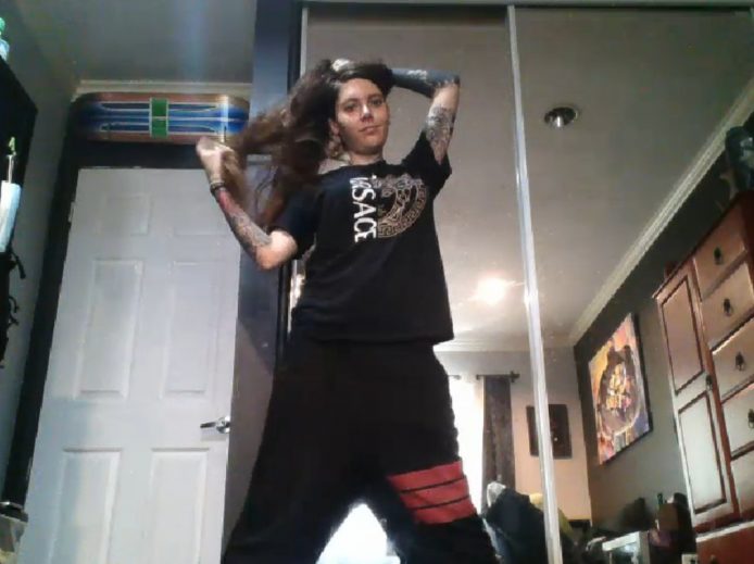 Tattedbbygrl Shows Off Her Hypnotic Dance Moves