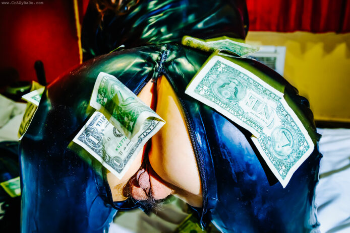 CrazyBabe: Sylvia Makes It Rain In A Latex Suit