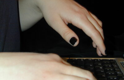 black nails writing reviews