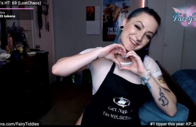 FairyTits Gets Her Apron On And Spanks Her Ass