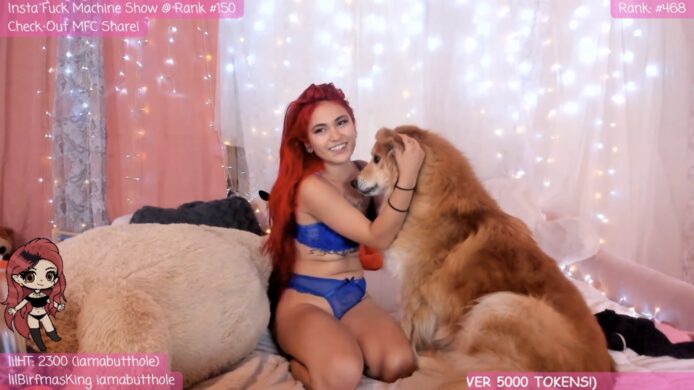 LilRavenFoxx And Her Pupper Have A Chill Night