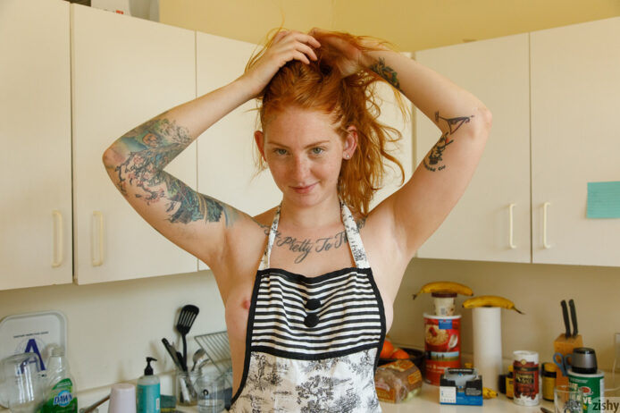Zishy: July September Gets Sexy In The Kitchen