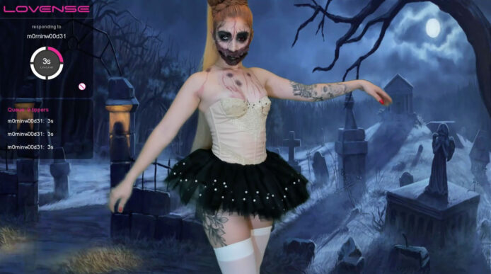 Beckyjames Has Risen From The Dead As A Zombie Ballerina
