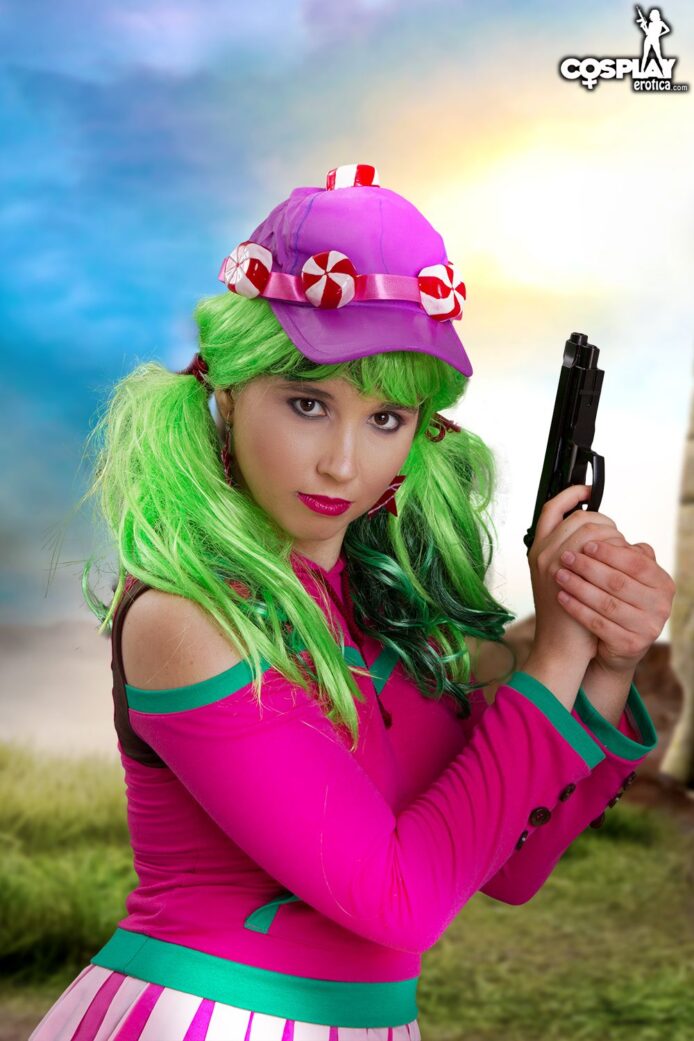 CosplayErotica: Stacy Brings Out The Big Guns
