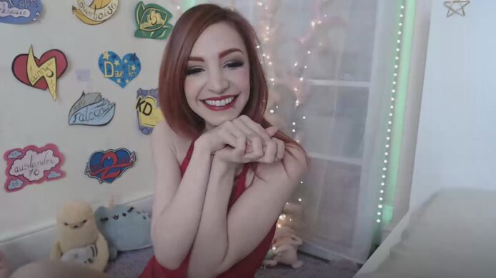 WonderAna Teaches A Sexy Science Lesson After Vibing In A Box
