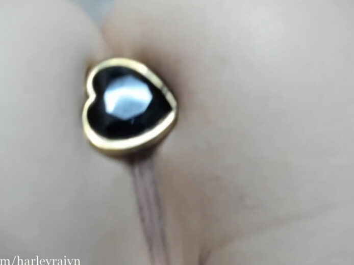 Harley_Raiyn Shows Off Her Bejeweled Butt Plug