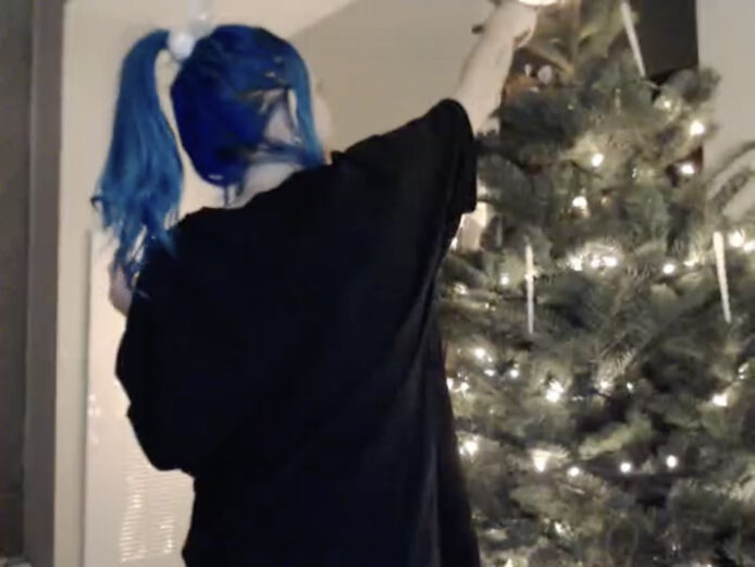 Lilbaby Is Twerking Around The Christmas Tree