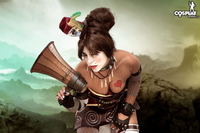 CosplayErotica: Zoey Plays Piquant Games As A Foxy Mad Moxxi