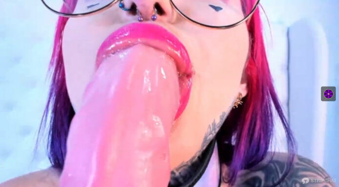 A Naughty Close-Up Of CHERRY_WHITE's Blowjob